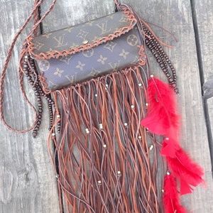 ❤Was $375❤Louis Vuitton fringed strap wallet